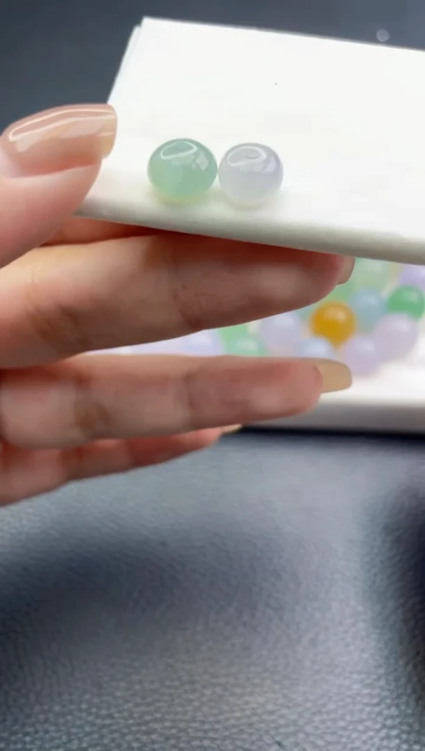 定制翡翠未镶嵌V****n1