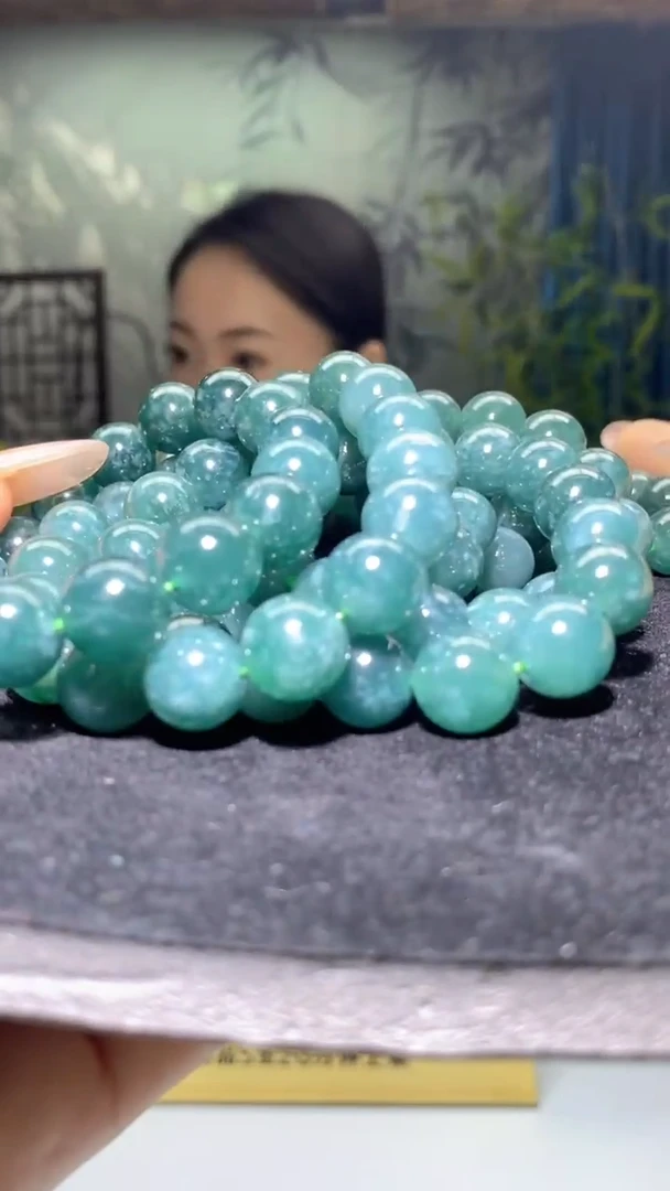 翡翠未镶嵌颈饰多样性任发其一