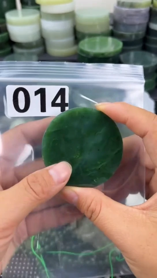 和田玉未镶嵌珠宝半成品镯芯