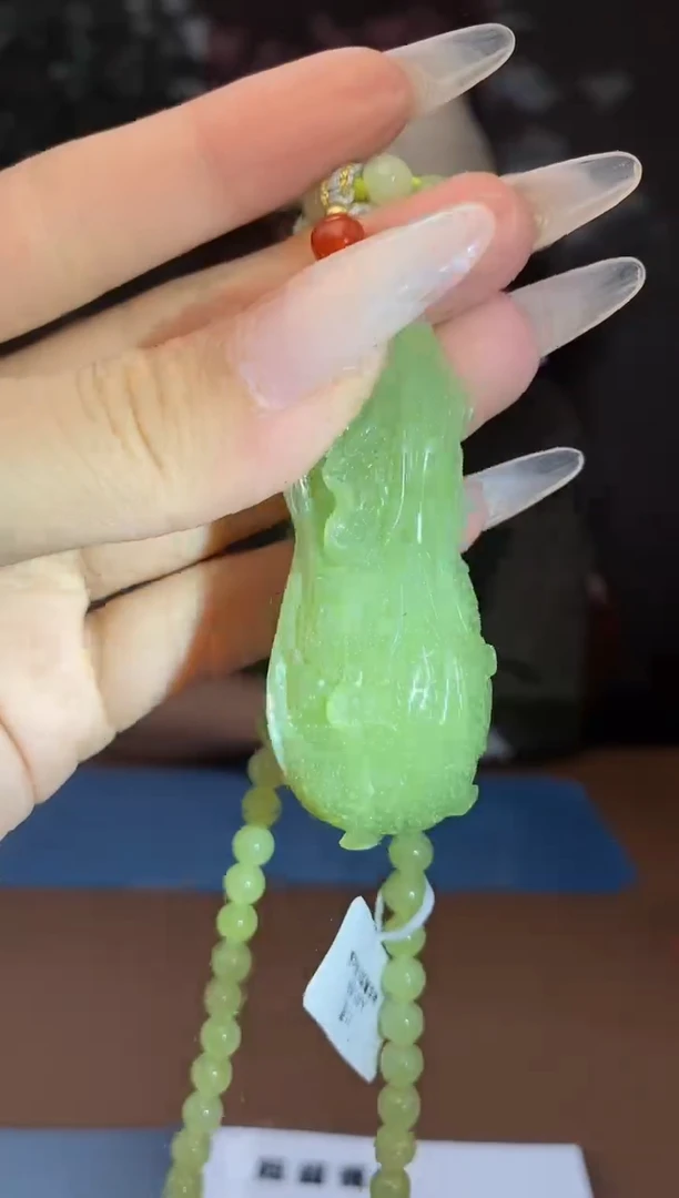 和田玉未镶嵌颈饰Q827