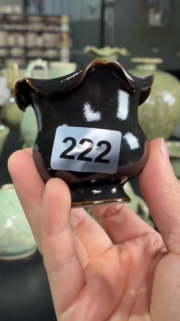 耀州窑仰山黑釉花口尊222