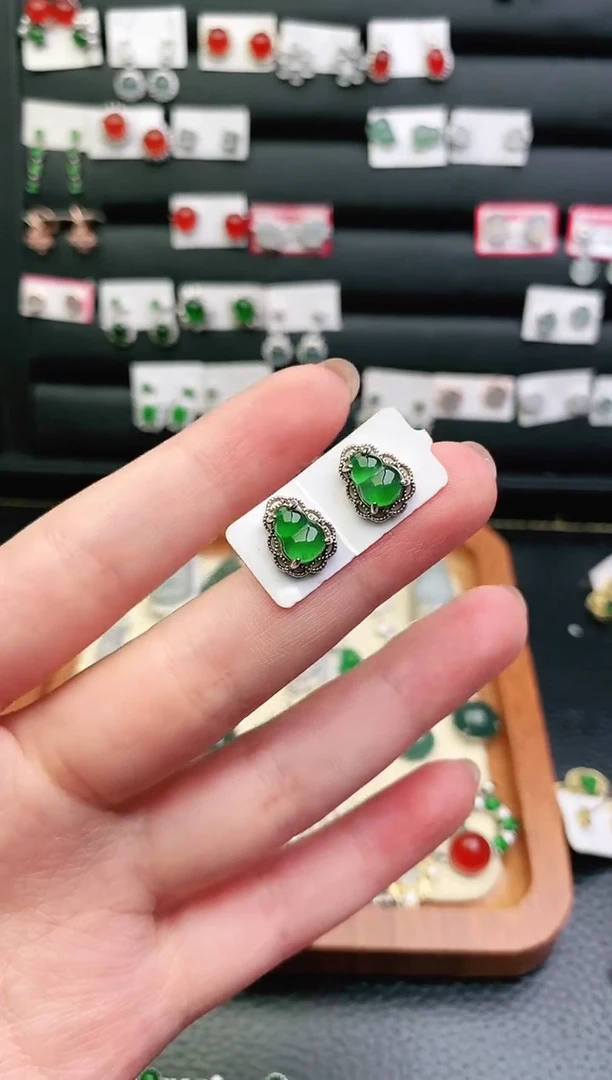 翡翠银S925镶嵌耳饰0