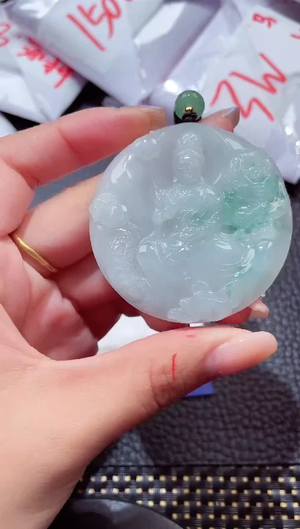 颈饰未镶嵌翡翠5001