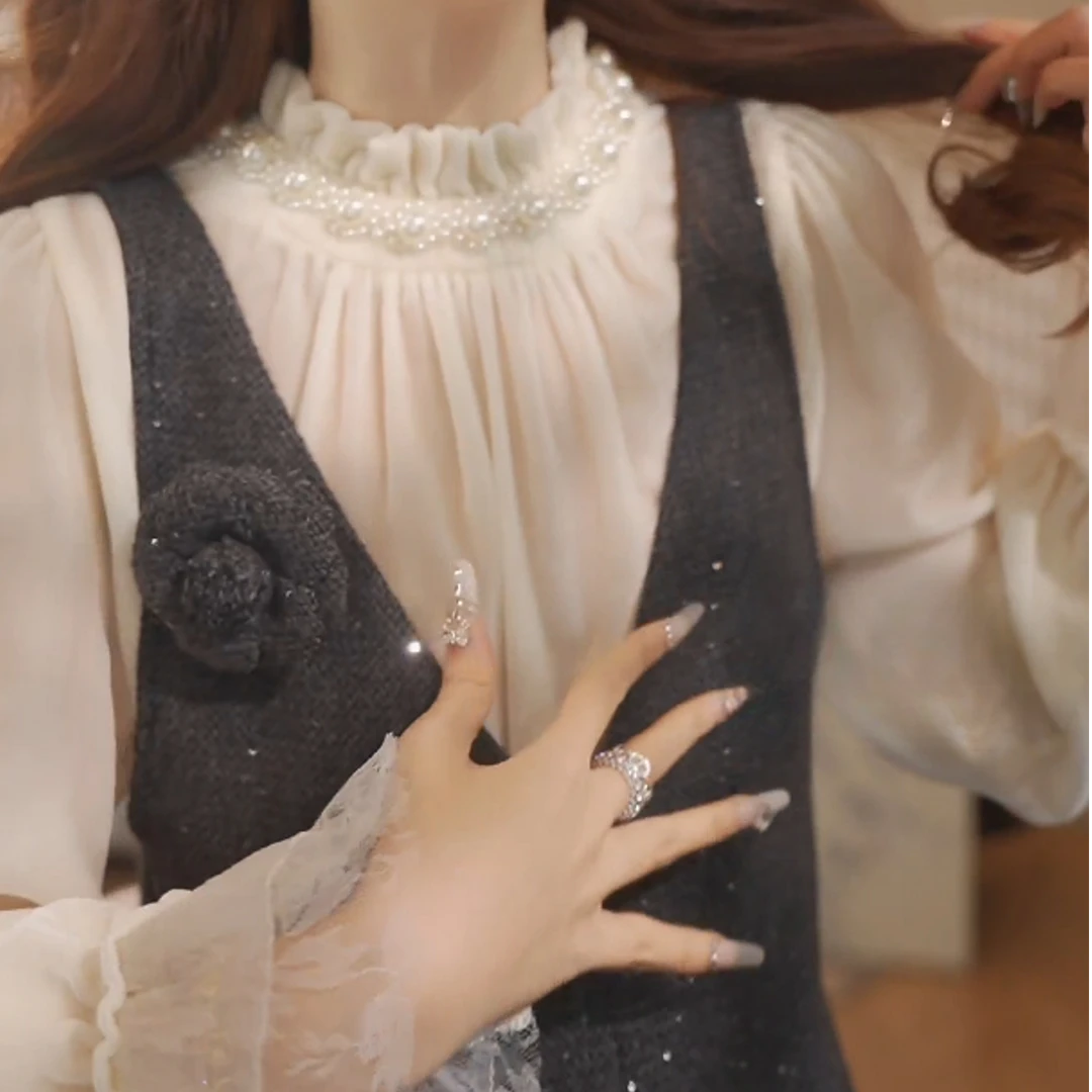 2025新款设计感百搭气质韩版长袖蕾丝衫LK2501229