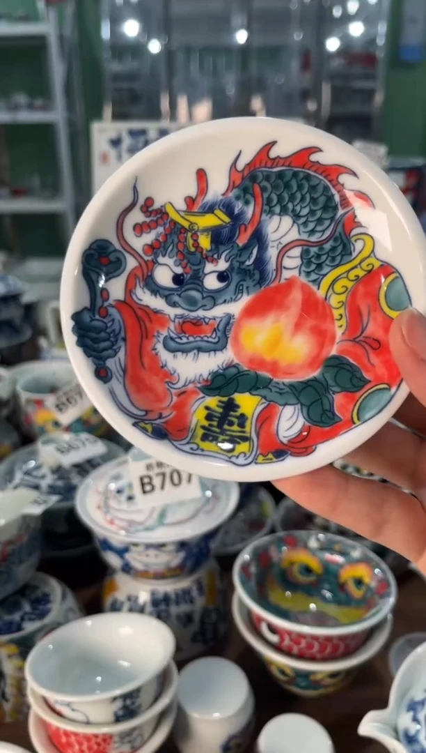 昨明景德镇陶瓷：壶承