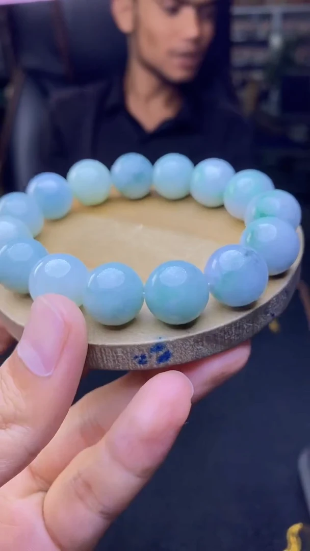 定制翡翠未镶嵌天然缅甸A货翡翠，多样性发货，拍一发一