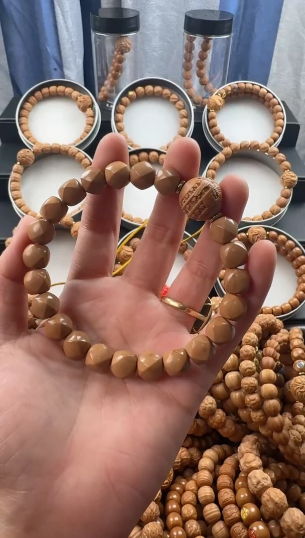 手串猴头核桃唐八棱瑕疵款送单颗