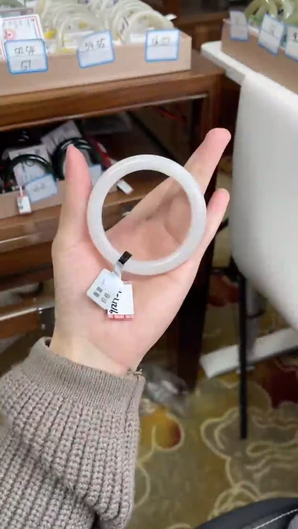 未镶嵌手镯和田玉58-