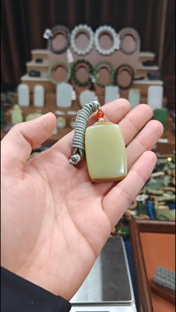 颈饰未镶嵌和田玉多样性发货拍一发一