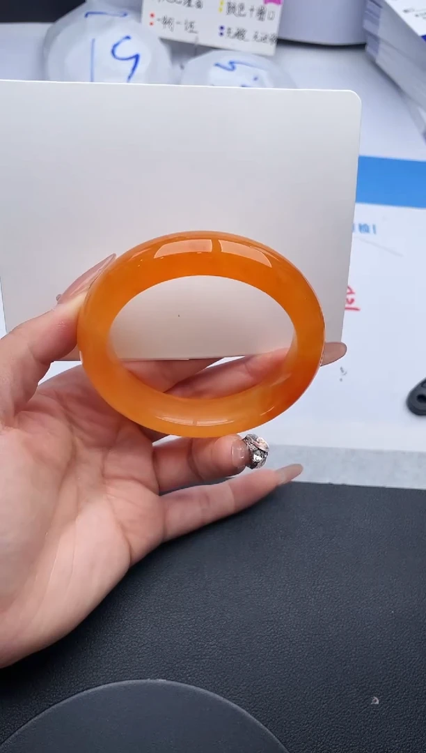 未镶嵌手镯石英质玉w119-HHB58+