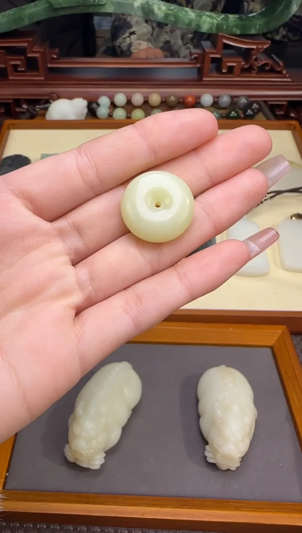 【闪购商品】和田玉吊坠未镶嵌吊坠