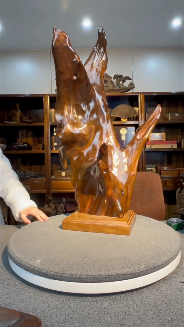 【闪购商品】金丝楠木雕随型摆件4