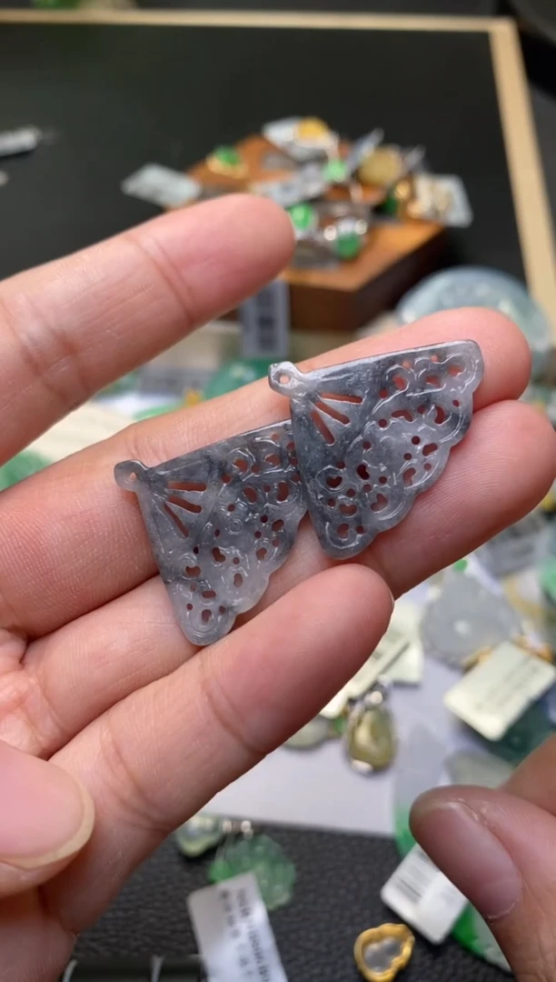 颈饰未镶嵌翡翠净货32222