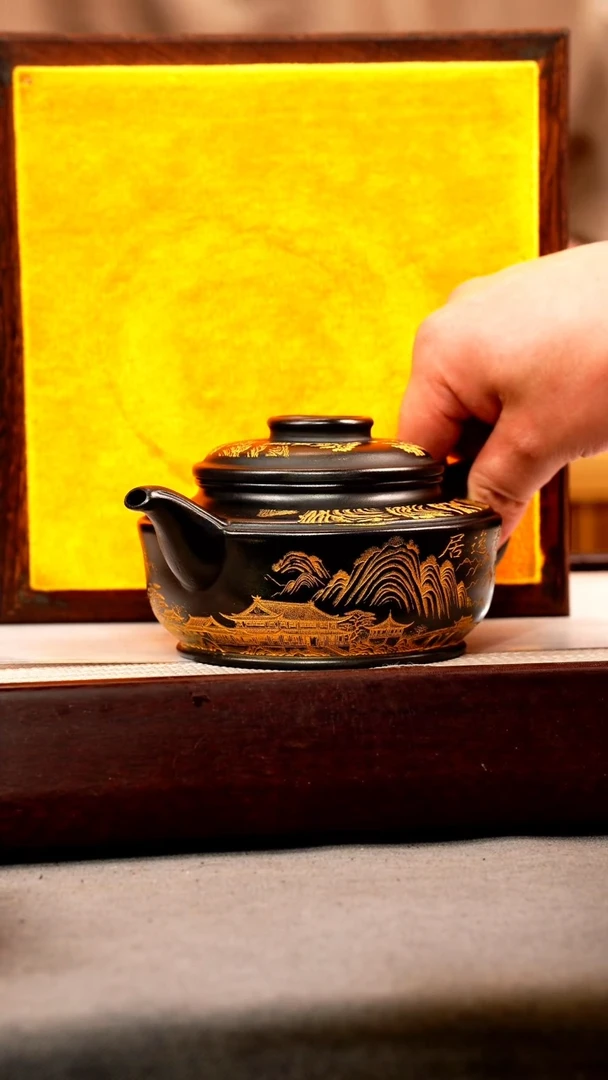 茶壶紫砂石黄 福元 观山 描金