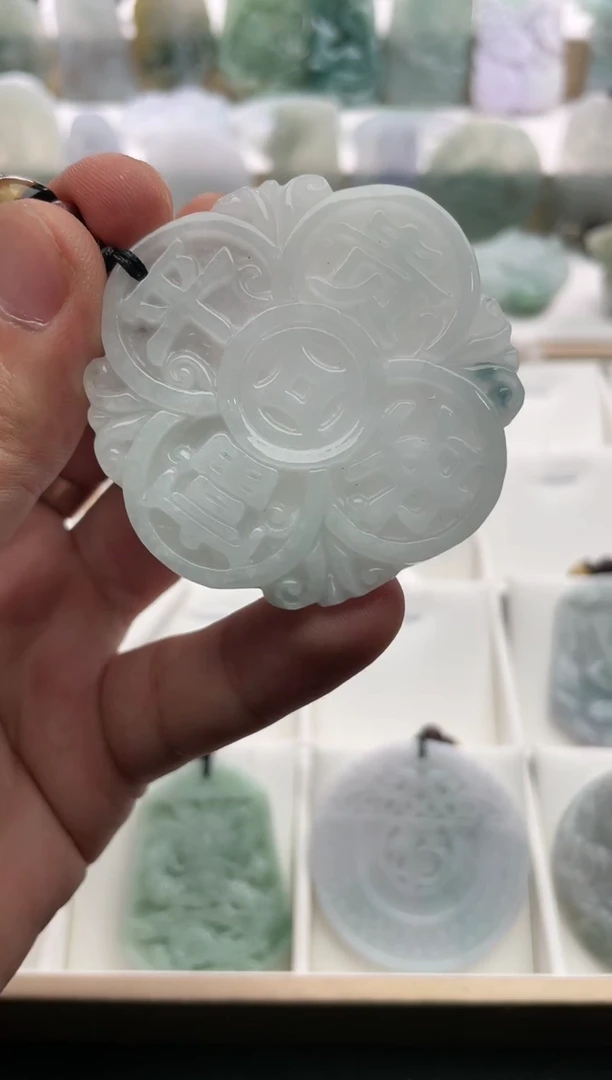 【闪购商品】翡翠颈饰未镶嵌..../2/14/ 153