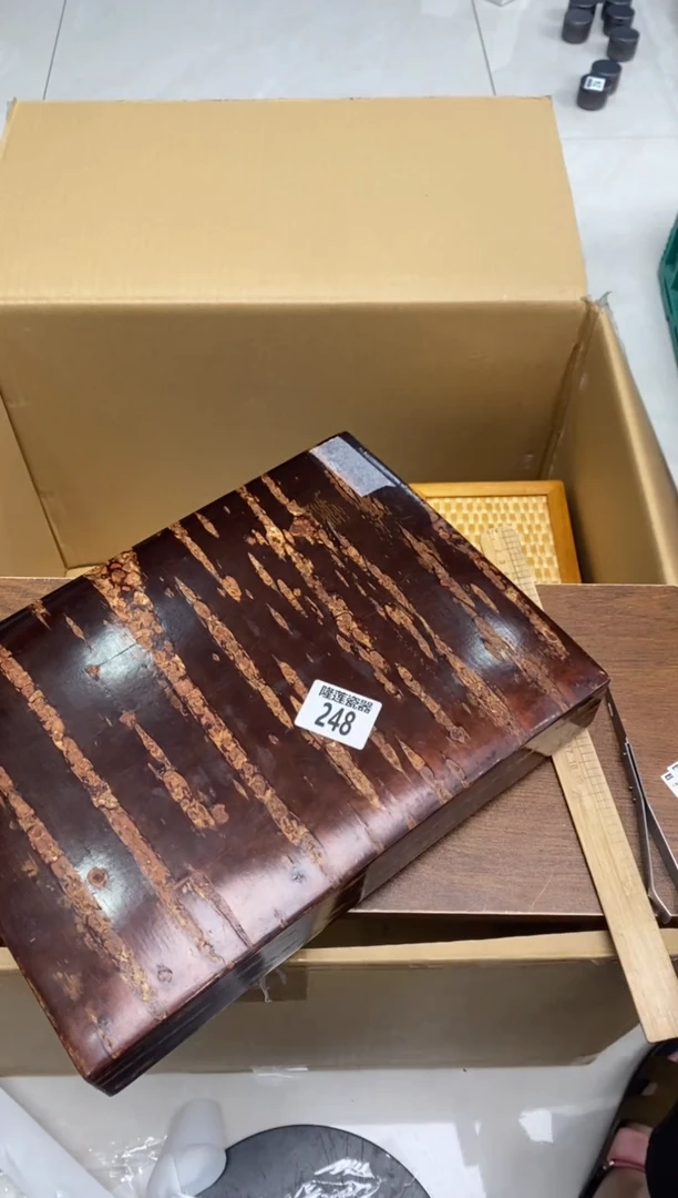 瓷片李*李隆莲瓷器欢迎大家