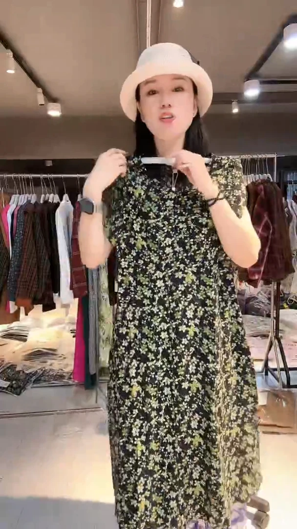 挂脖式044断码清仓连衣裙