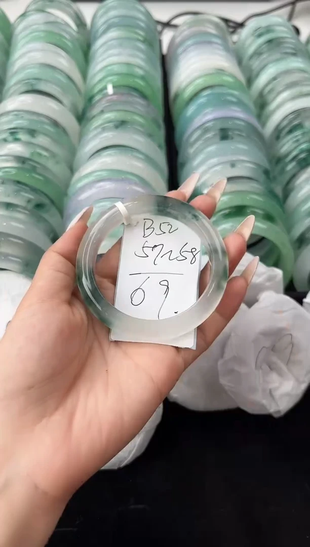 非金属无57圈口编号：B52