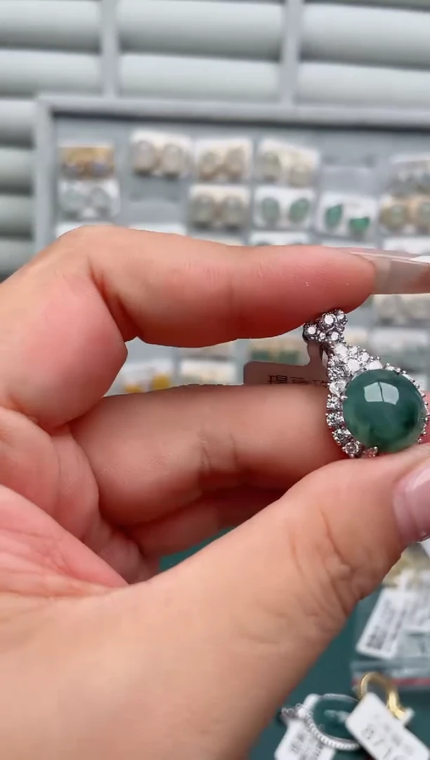 吊坠(不含链)银S925镶嵌翡翠.