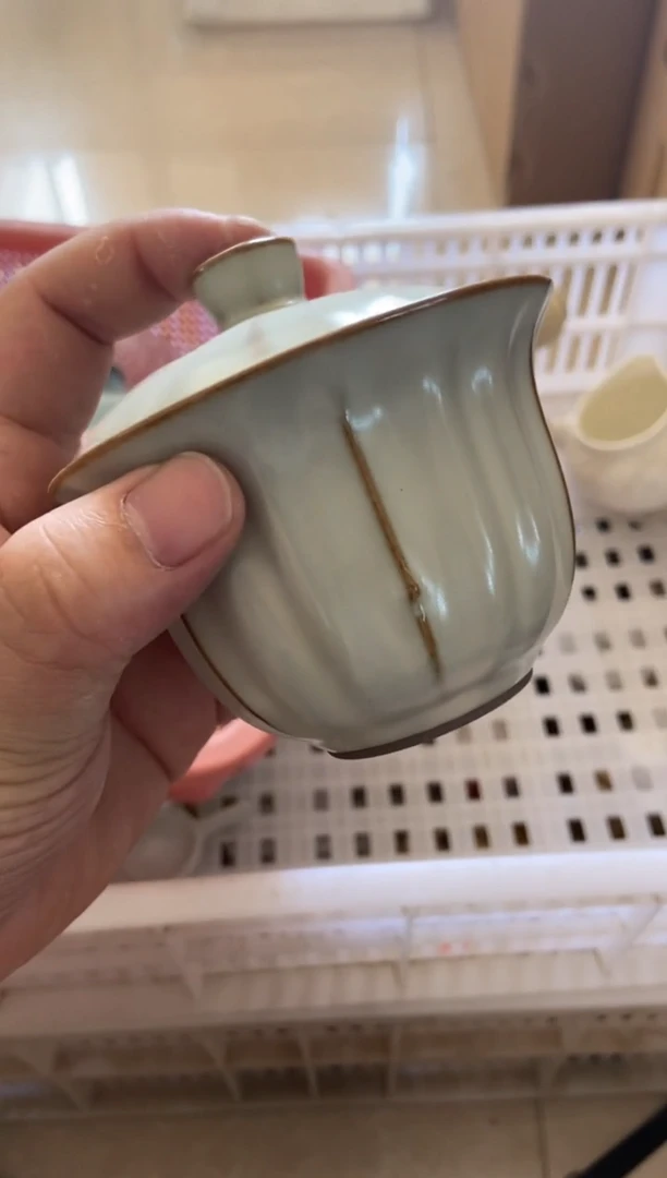 无运费险有瑕疵的摄影的产品有使用过的痕迹有点脏介意勿拍