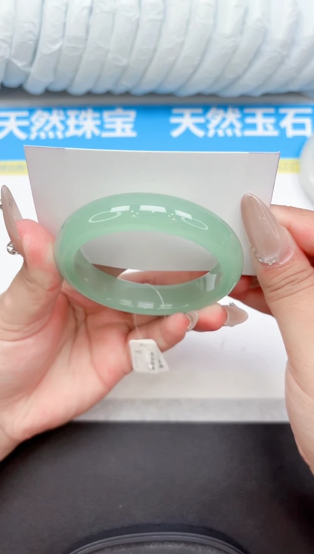 未镶嵌手镯石英质玉A256-53.7