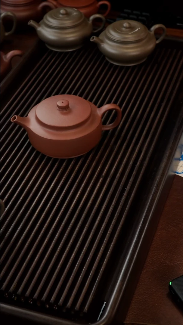 茶壶紫砂半手精工平底周盘