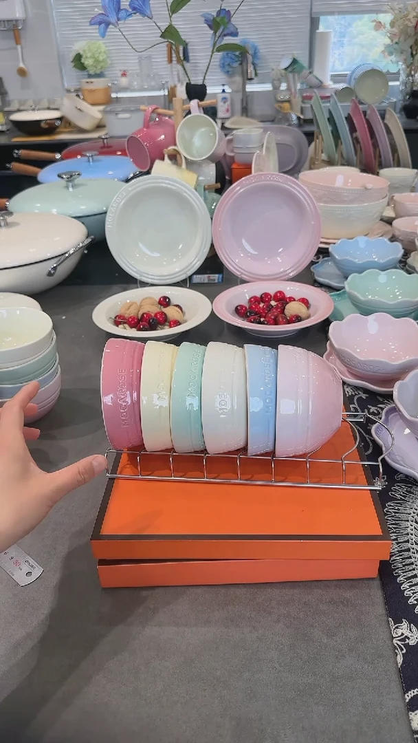 【闪购商品】搪瓷六色米饭碗