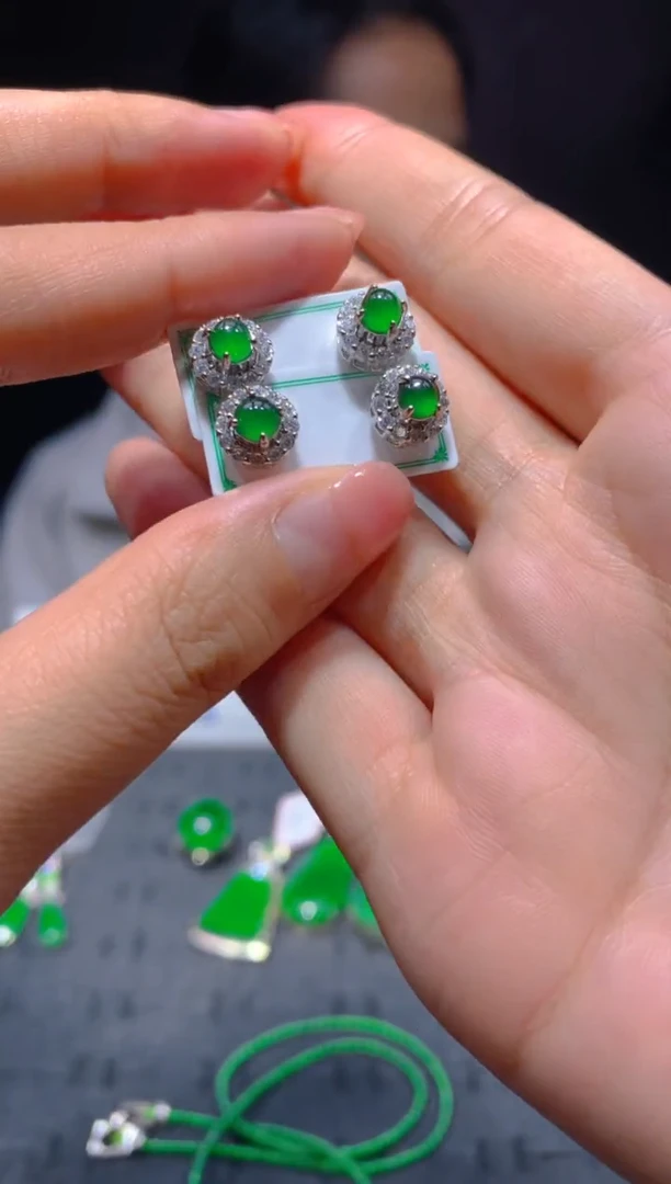 未镶嵌定制翡翠35多样性发货（发其一）