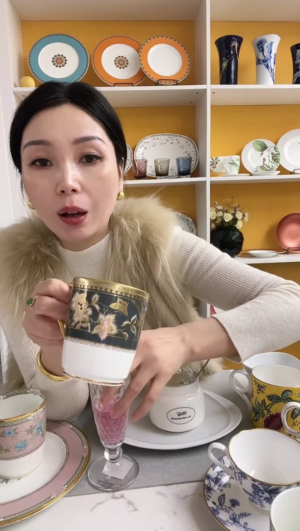 则武 深灰色 马克杯 微微瑕