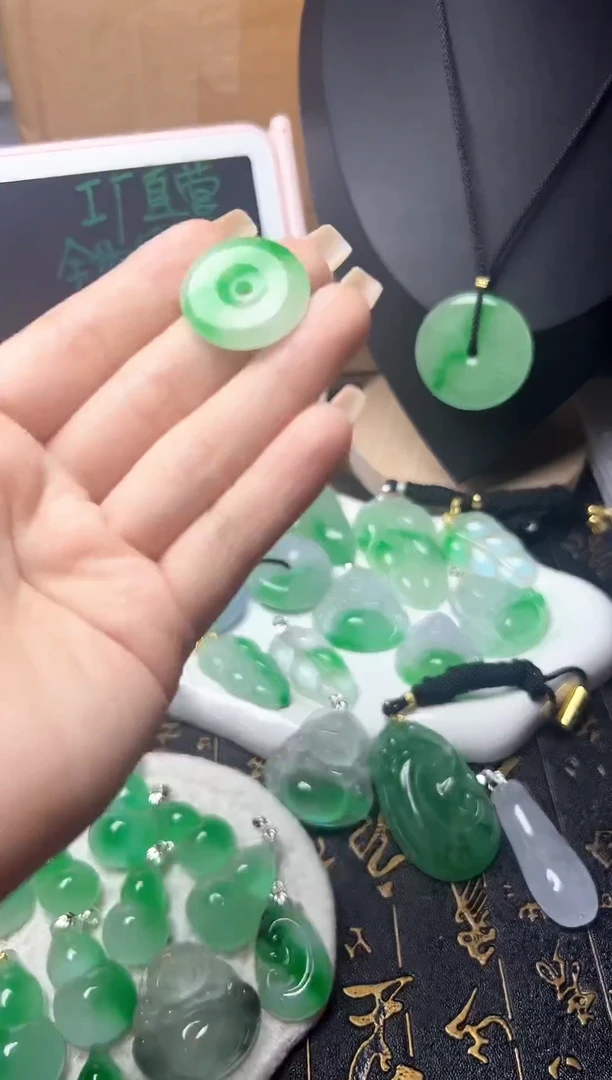 颈饰未镶嵌翡翠所见即所得，一图一物