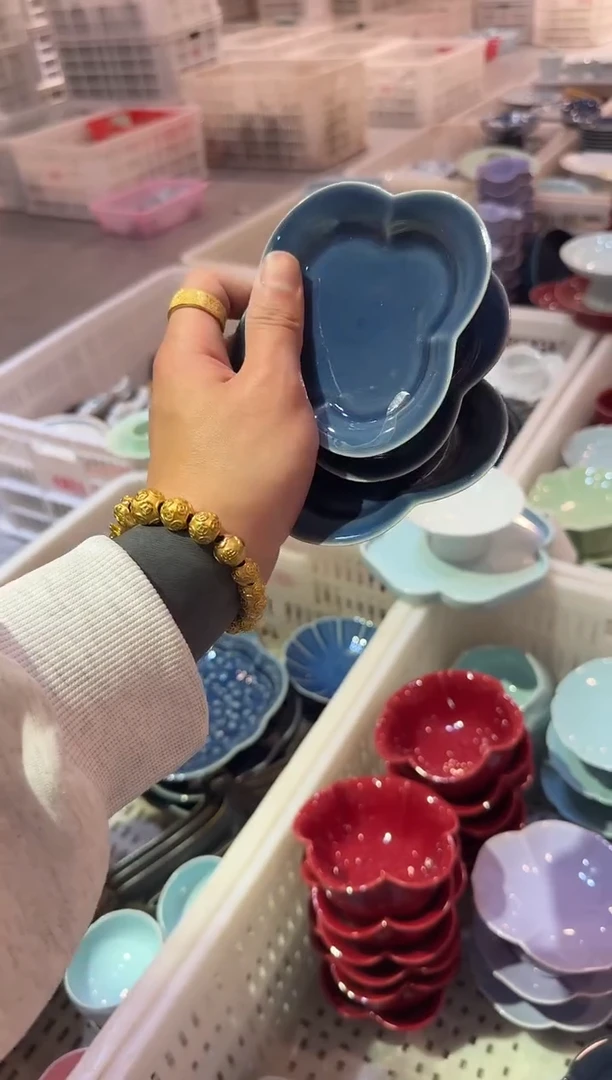 微瑕商品，介意勿拍 ②