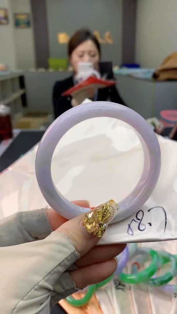 未镶嵌手镯翡翠0114993875