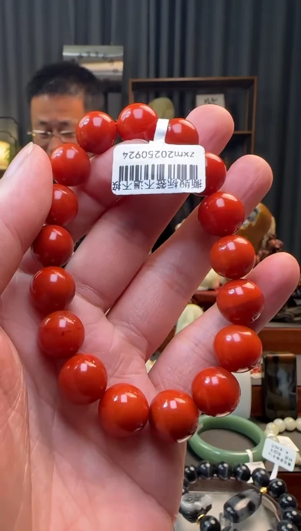 吊坠(不含链)未镶嵌南红玛瑙手串