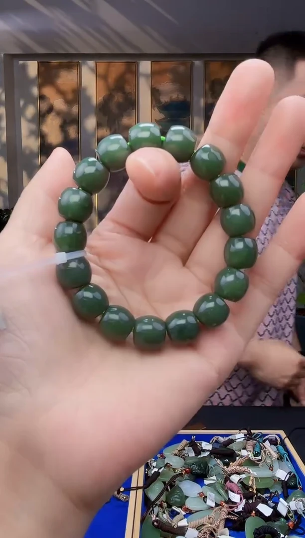 和田玉未镶嵌挂件拍一发一多样性发货