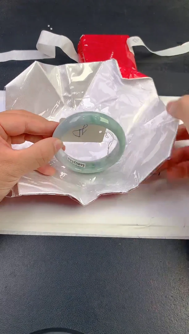 未镶嵌手镯翡翠132