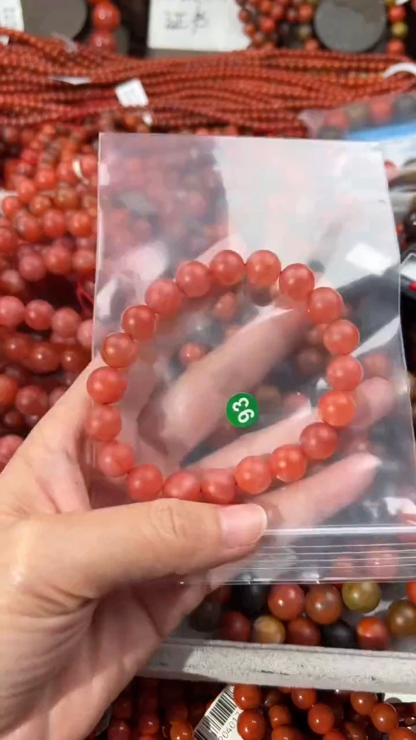 南红玛瑙手串未镶嵌11+