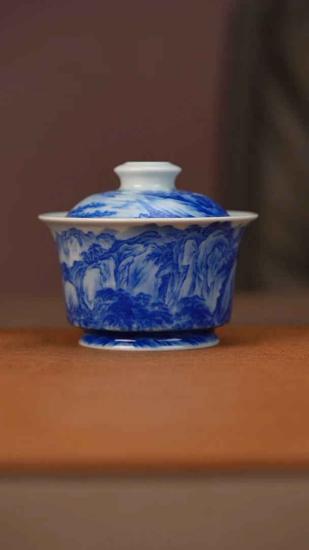半山晓野赤壁图马蹄盖碗