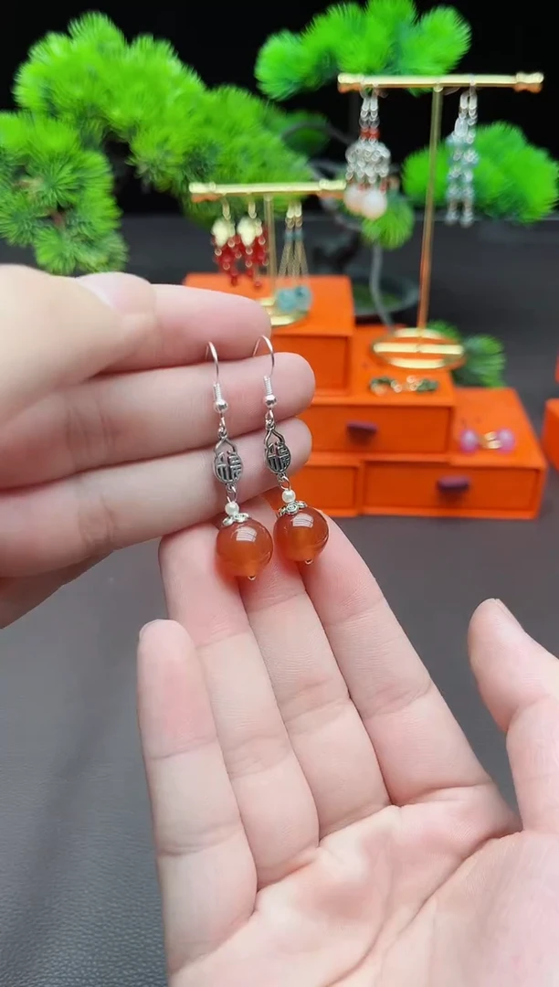 玛瑙/玉髓耳饰银S925镶嵌230000