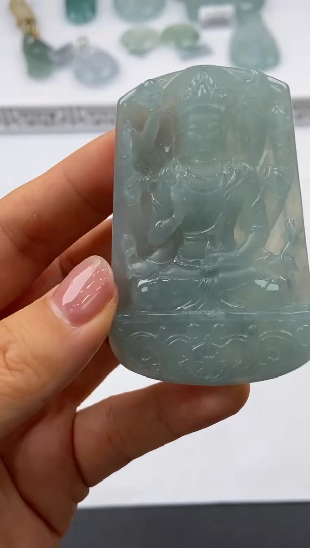 颈饰未镶嵌翡翠302447