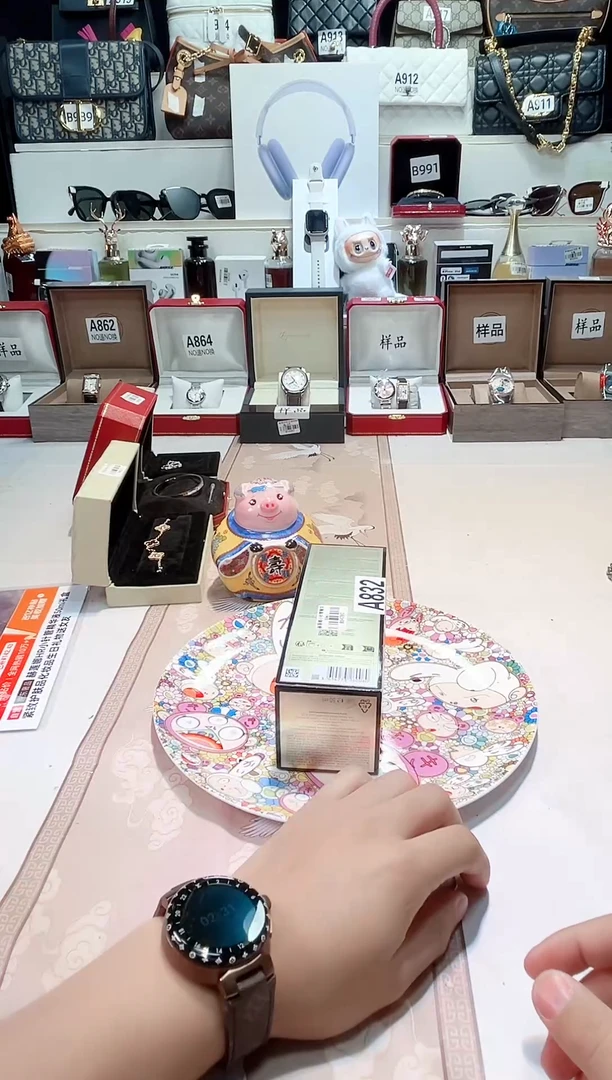 瓷片瓷器 库房到期 全部地板价@@1