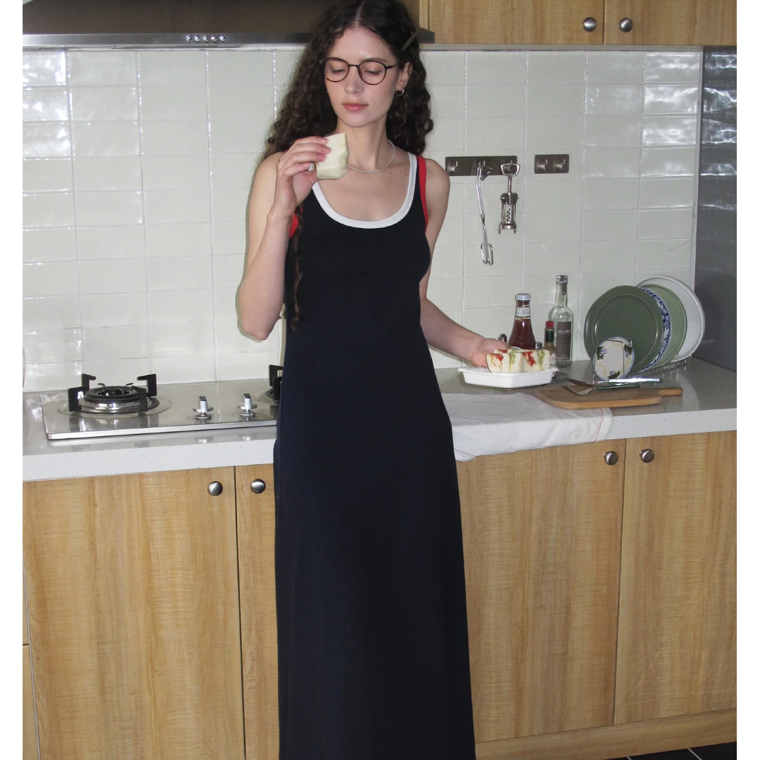 【demi et demi】夏日慵懒舒适简约撞色修身亲肤针织背心长款连衣裙