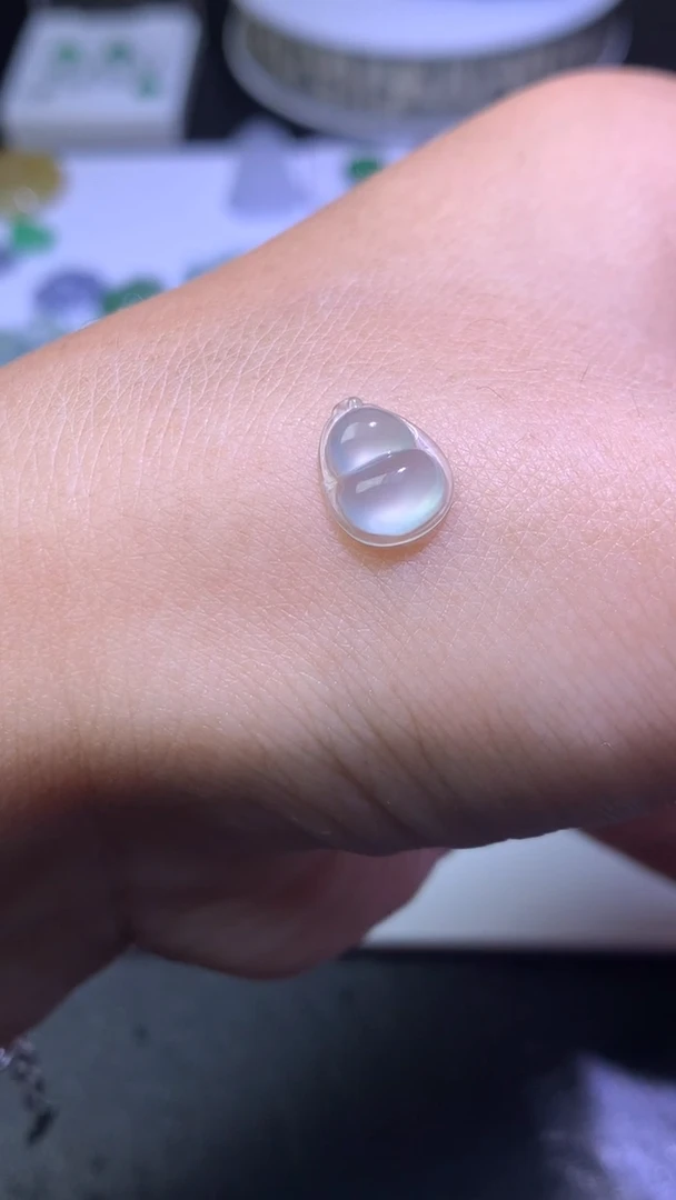 未镶嵌定制翡翠毛货