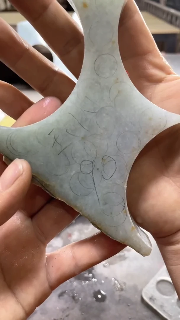 【闪购商品】定制翡翠未镶嵌 王小思思思