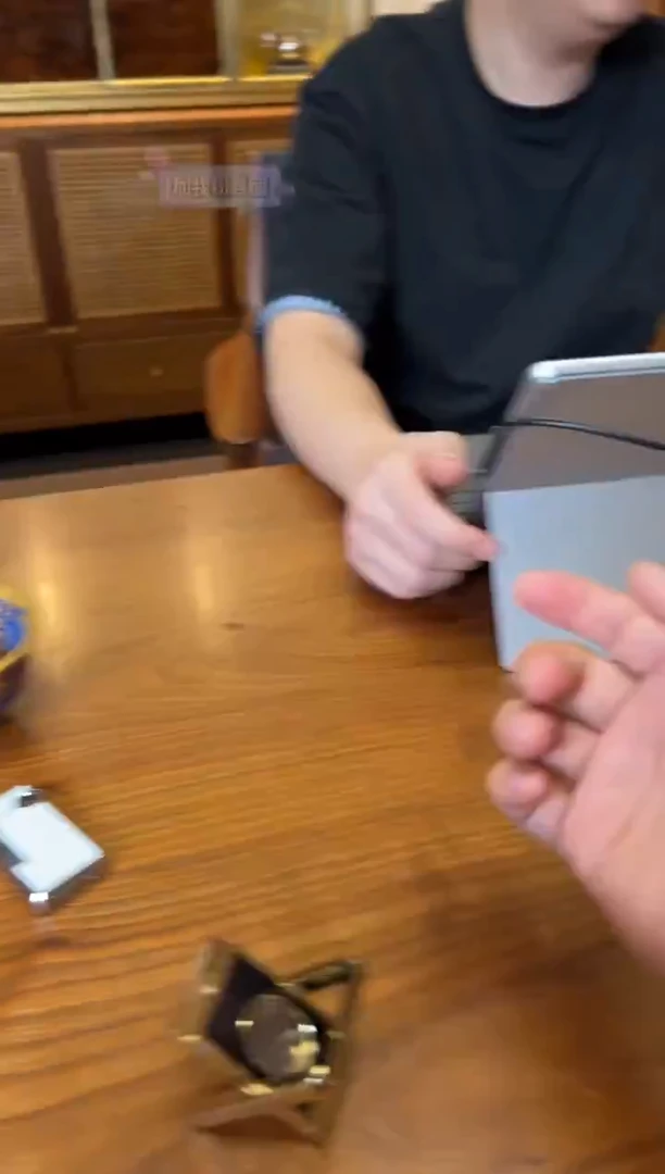 ?飞剑保温杯（颜色不挑）+2024石桥银针100g