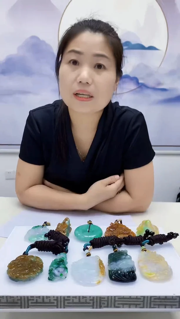 定制翡翠未镶嵌4902xx-毛货挂件