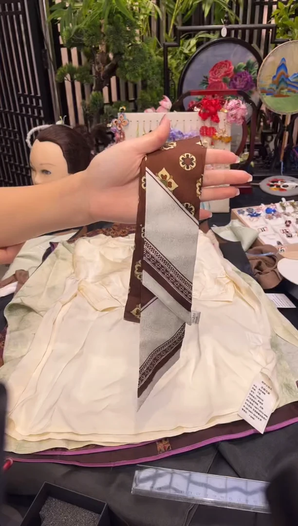 织绣Z***✨非遗苏绣饰品