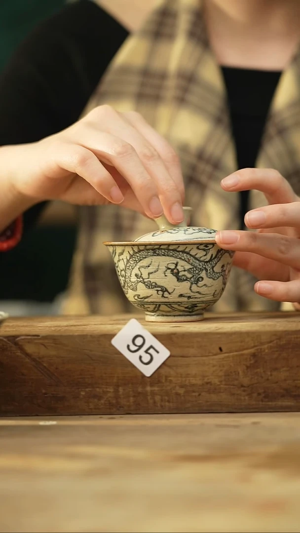 瓷片设计师手绘 高货青花系列 尓晓东