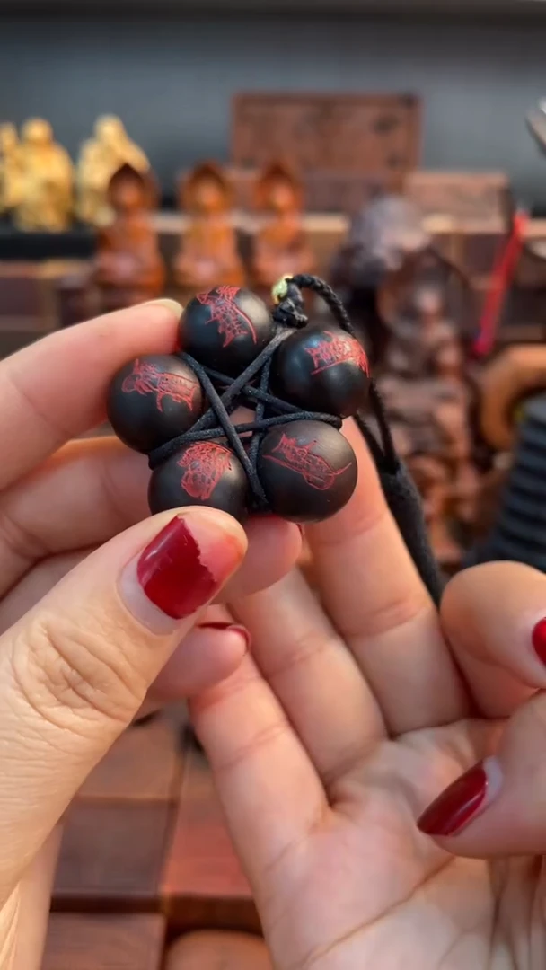 木枣木玉化红砂五角星吊坠（五路）