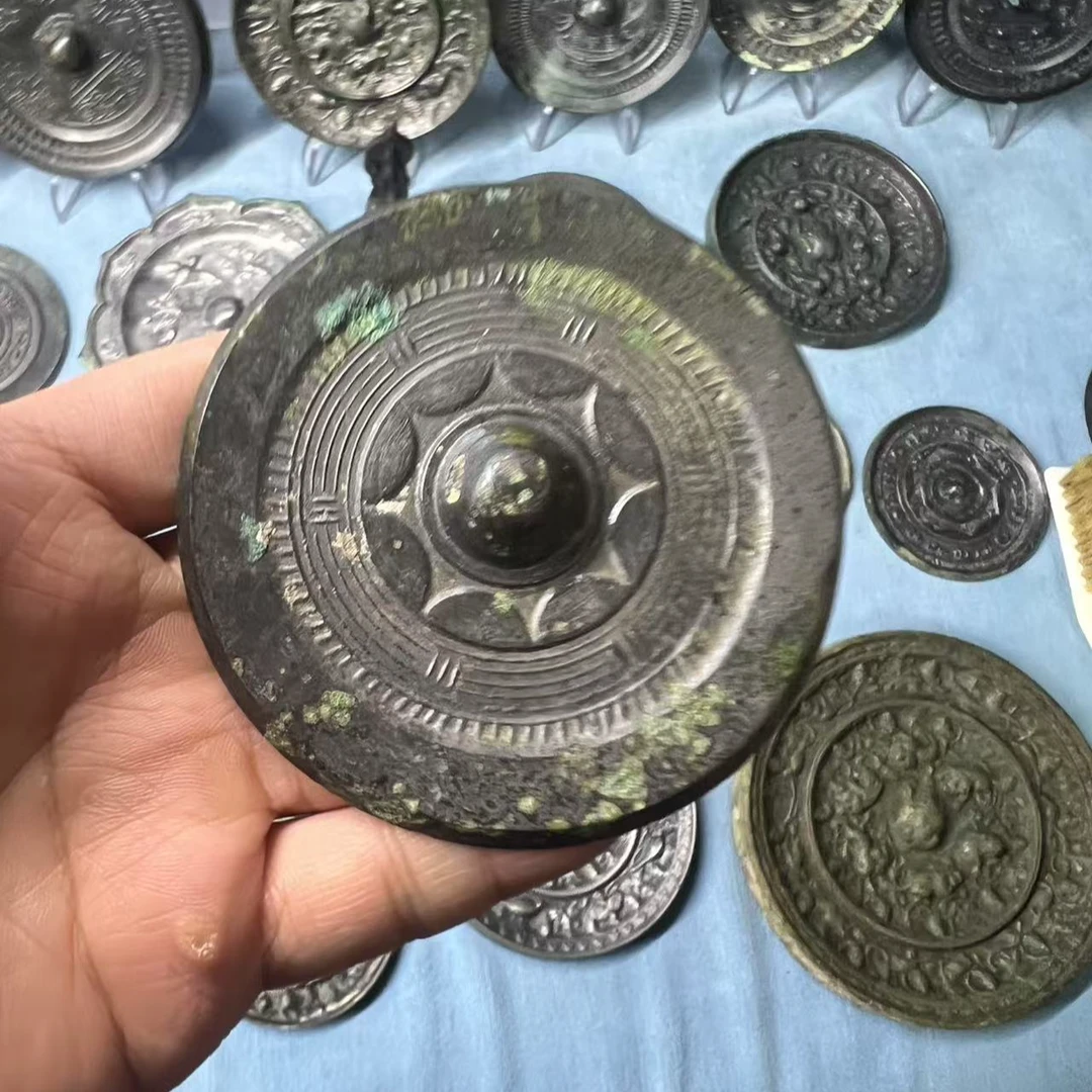 连弧纹青铜镜迷你版