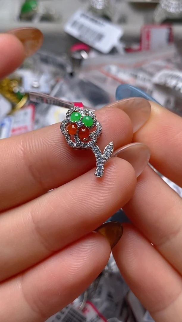 银S925镶嵌戒指翡翠百内无证书